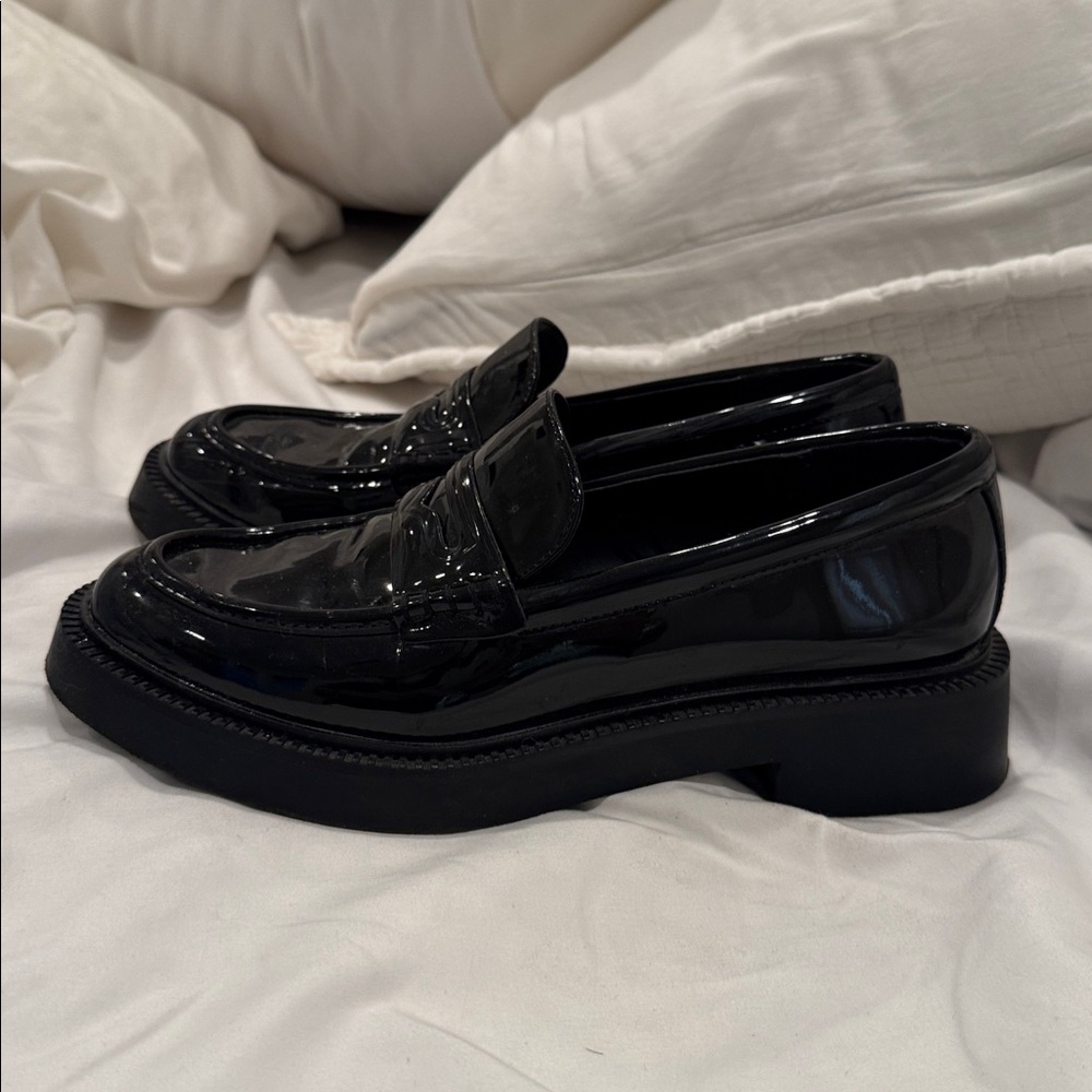 Zara Black Loafers